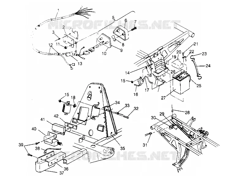 ELECTRICITE/FEU ARRIERE ASSEMBLY  2X4 400L W957540 (4930093009C005)